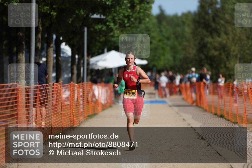 07.09.2025 - 19. Norderstedt Triathlon Michael Strokosch http://msf.ph/oto/8808471 07.09.2025 11:33:39 Laufen 1196 meine-sportfotos.de