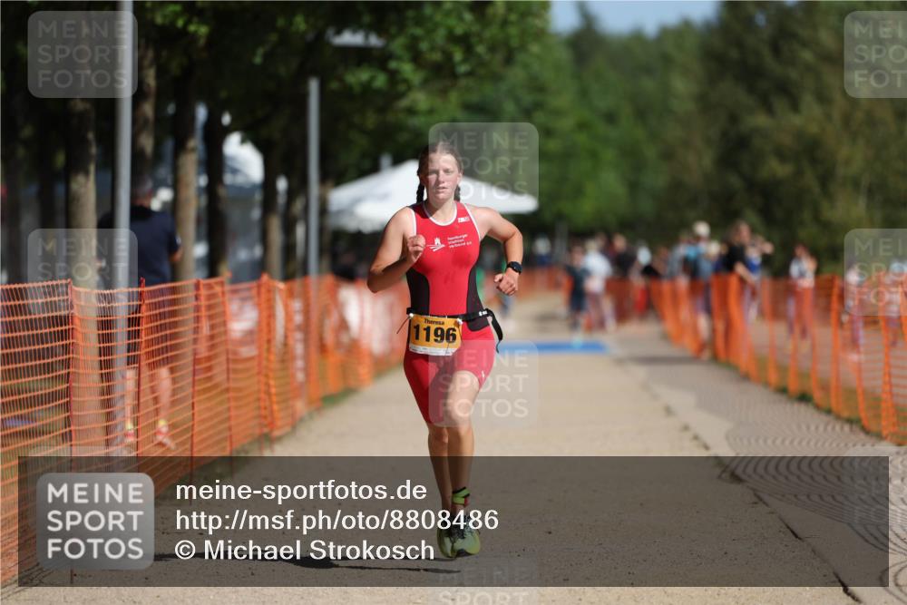 07.09.2025 - 19. Norderstedt Triathlon Michael Strokosch http://msf.ph/oto/8808486 07.09.2025 11:33:40 Laufen 1196 meine-sportfotos.de