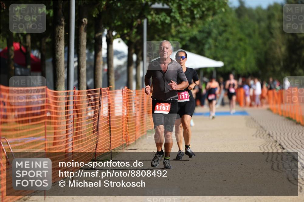 07.09.2025 - 19. Norderstedt Triathlon Michael Strokosch http://msf.ph/oto/8808492 07.09.2025 10:31:37 Laufen 1117, 1119, 1151 meine-sportfotos.de