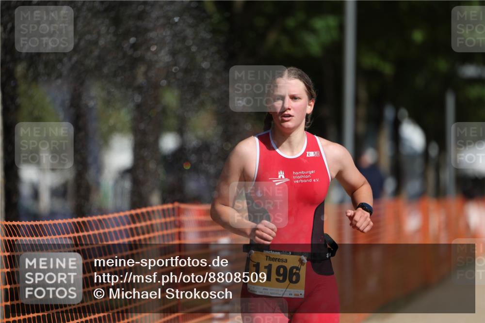 07.09.2025 - 19. Norderstedt Triathlon Michael Strokosch http://msf.ph/oto/8808509 07.09.2025 11:33:42 Laufen 1196 meine-sportfotos.de