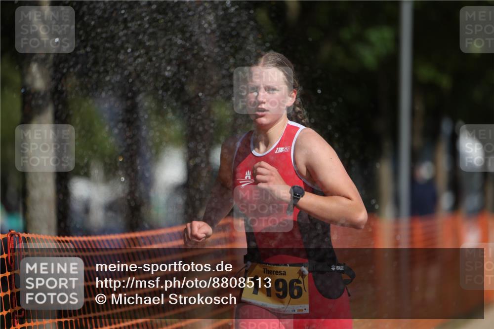 07.09.2025 - 19. Norderstedt Triathlon Michael Strokosch http://msf.ph/oto/8808513 07.09.2025 11:33:42 Laufen 1196 meine-sportfotos.de