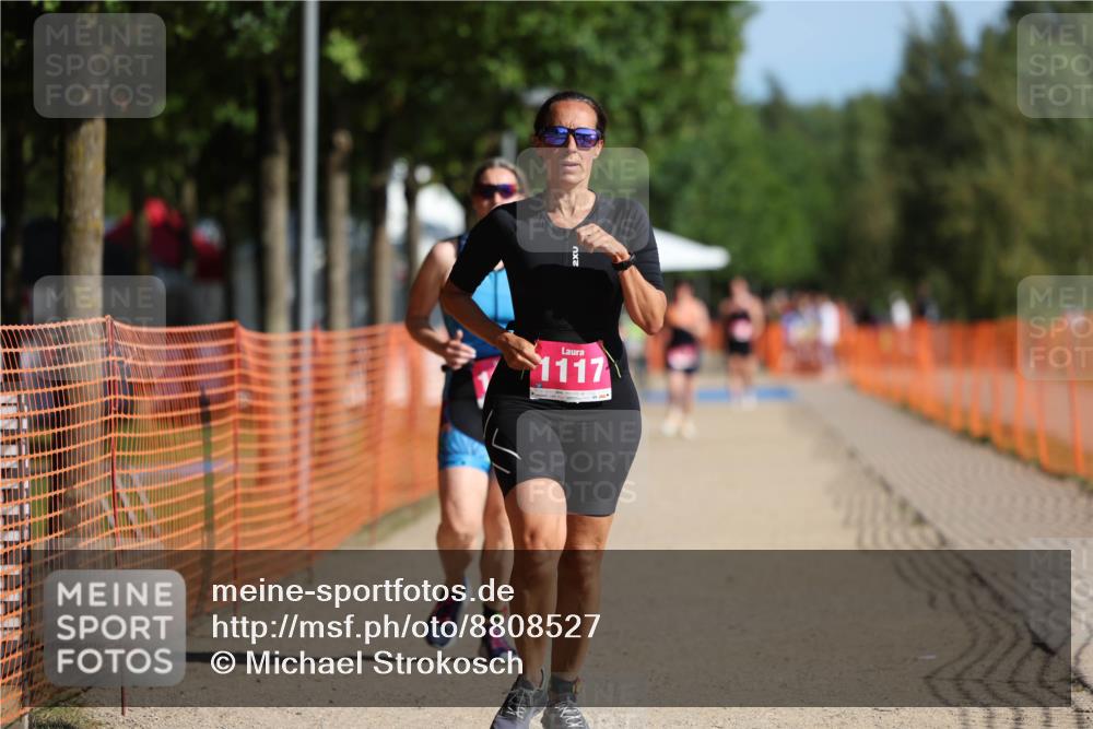 07.09.2025 - 19. Norderstedt Triathlon Michael Strokosch http://msf.ph/oto/8808527 07.09.2025 10:31:42 Laufen 1117, 1119, 1151 meine-sportfotos.de