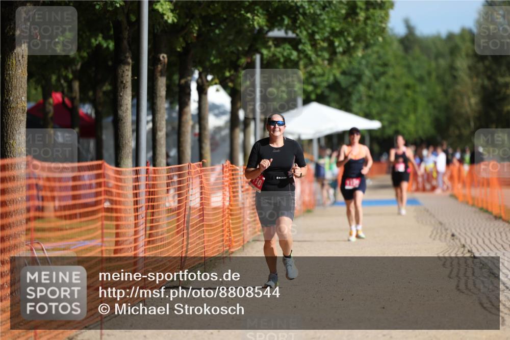 07.09.2025 - 19. Norderstedt Triathlon Michael Strokosch http://msf.ph/oto/8808544 07.09.2025 10:31:46 Laufen 1110, 1117, 1119, 1151 meine-sportfotos.de