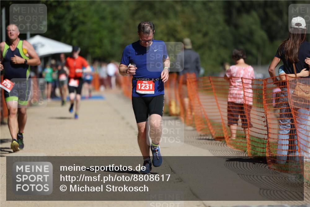 07.09.2025 - 19. Norderstedt Triathlon Michael Strokosch http://msf.ph/oto/8808617 07.09.2025 12:44:35 Laufen 208, 725, 808, 1231, 1361 meine-sportfotos.de