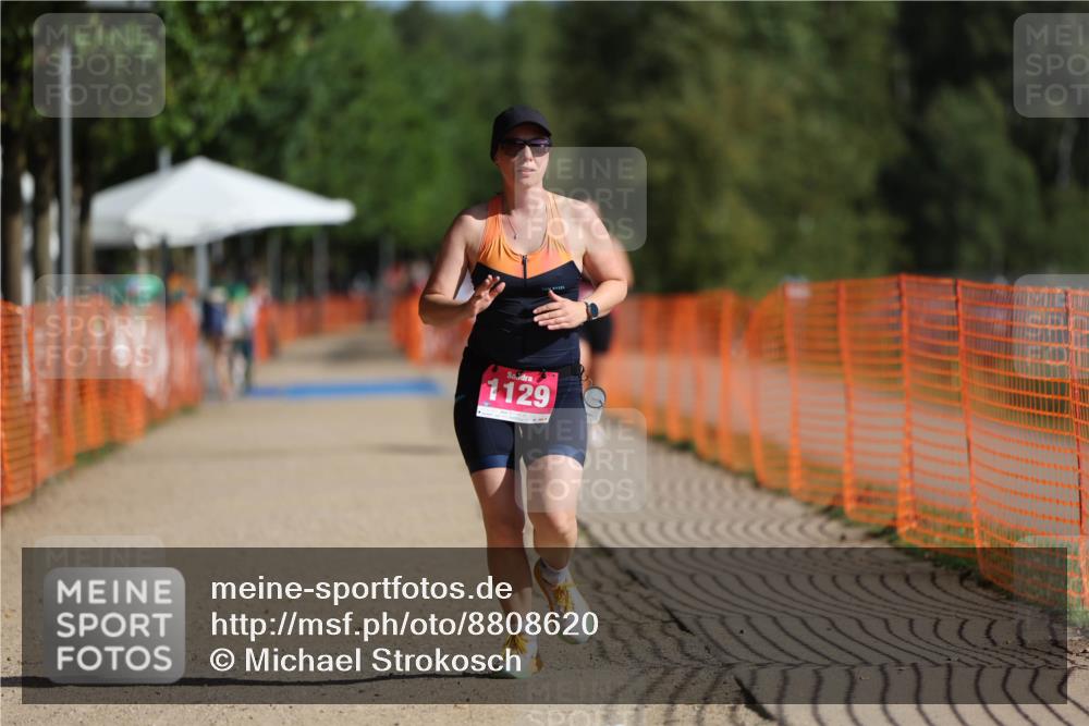 07.09.2025 - 19. Norderstedt Triathlon Michael Strokosch http://msf.ph/oto/8808620 07.09.2025 10:31:53 Laufen 1110, 1129 meine-sportfotos.de