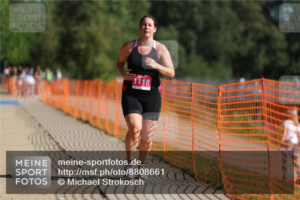 07.09.2025 - 19. Norderstedt Triathlon Michael Strokosch http://msf.ph/oto/8808661 07.09.2025 10:32:02 Laufen 1118 meine-sportfotos.de
