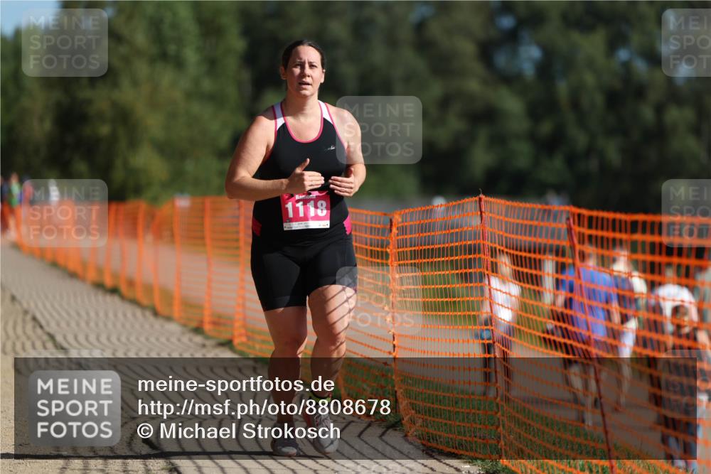 07.09.2025 - 19. Norderstedt Triathlon Michael Strokosch http://msf.ph/oto/8808678 07.09.2025 10:32:03 Laufen 1118 meine-sportfotos.de
