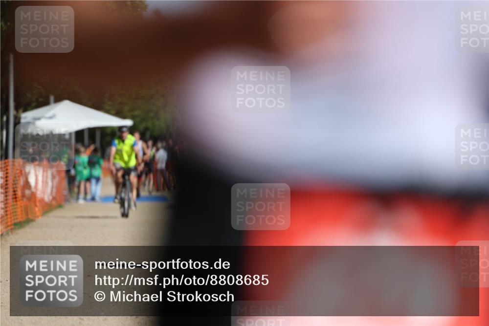 07.09.2025 - 19. Norderstedt Triathlon Michael Strokosch http://msf.ph/oto/8808685 07.09.2025 11:34:26 Laufen 276, 1175 meine-sportfotos.de