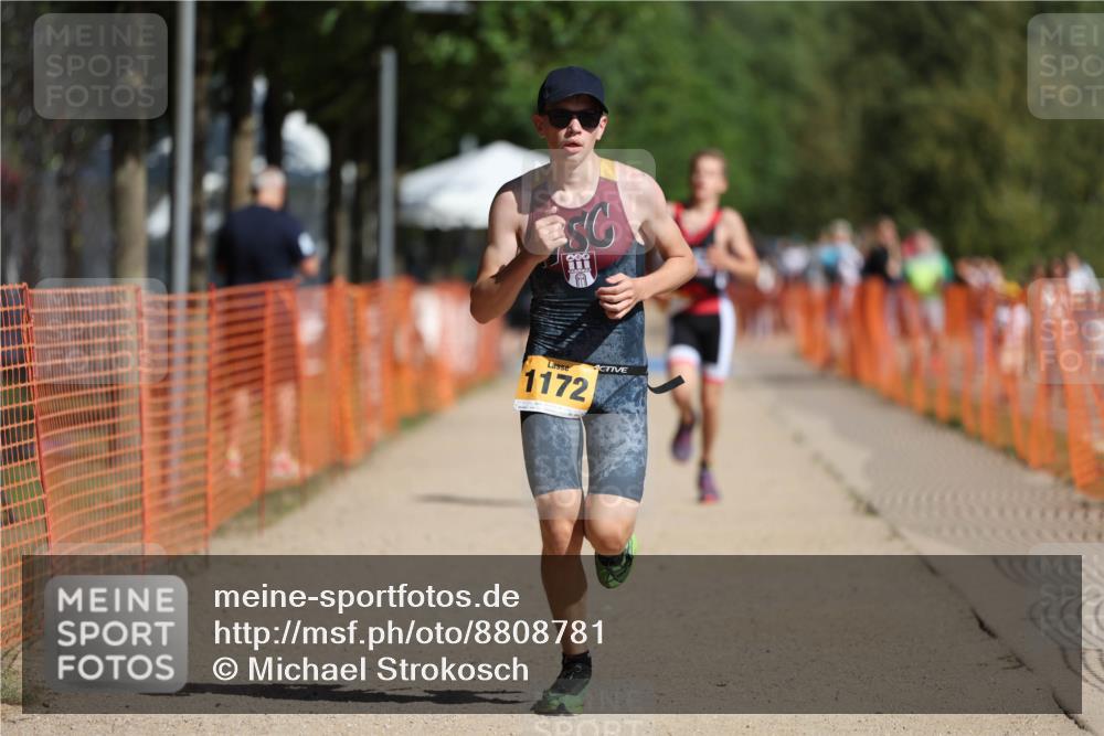 07.09.2025 - 19. Norderstedt Triathlon Michael Strokosch http://msf.ph/oto/8808781 07.09.2025 11:35:18 Laufen 1162, 1172 meine-sportfotos.de