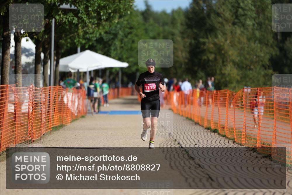 07.09.2025 - 19. Norderstedt Triathlon Michael Strokosch http://msf.ph/oto/8808827 07.09.2025 10:33:09 Laufen 1115 meine-sportfotos.de
