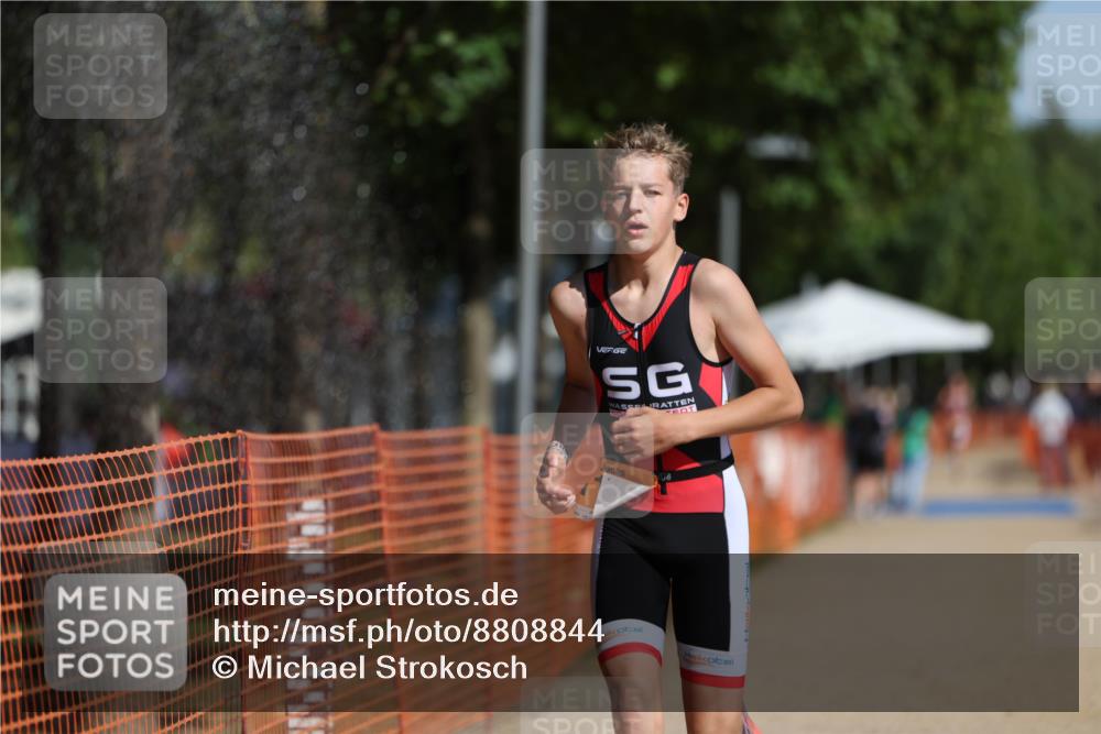 07.09.2025 - 19. Norderstedt Triathlon Michael Strokosch http://msf.ph/oto/8808844 07.09.2025 11:35:22 Laufen 1162, 1172 meine-sportfotos.de