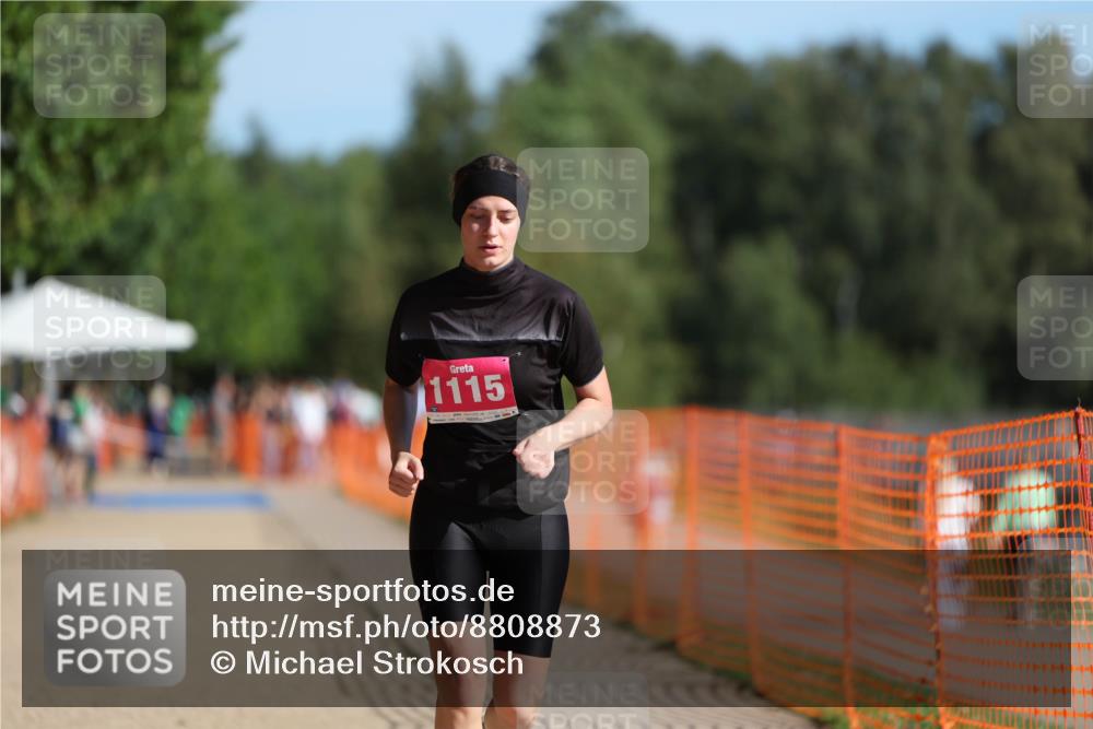 07.09.2025 - 19. Norderstedt Triathlon Michael Strokosch http://msf.ph/oto/8808873 07.09.2025 10:33:14 Laufen 1115 meine-sportfotos.de