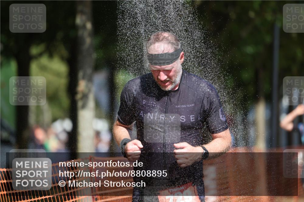 07.09.2025 - 19. Norderstedt Triathlon Michael Strokosch http://msf.ph/oto/8808895 07.09.2025 12:45:15 Laufen 729, 1241, 1343 meine-sportfotos.de