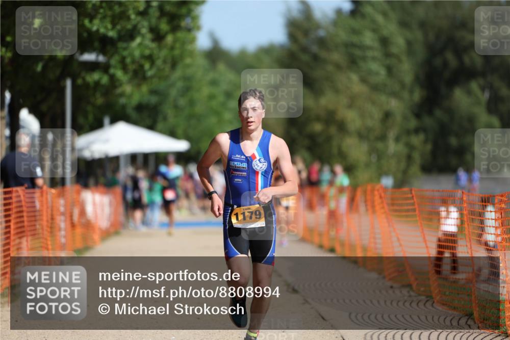 07.09.2025 - 19. Norderstedt Triathlon Michael Strokosch http://msf.ph/oto/8808994 07.09.2025 11:35:52 Laufen 1179 meine-sportfotos.de