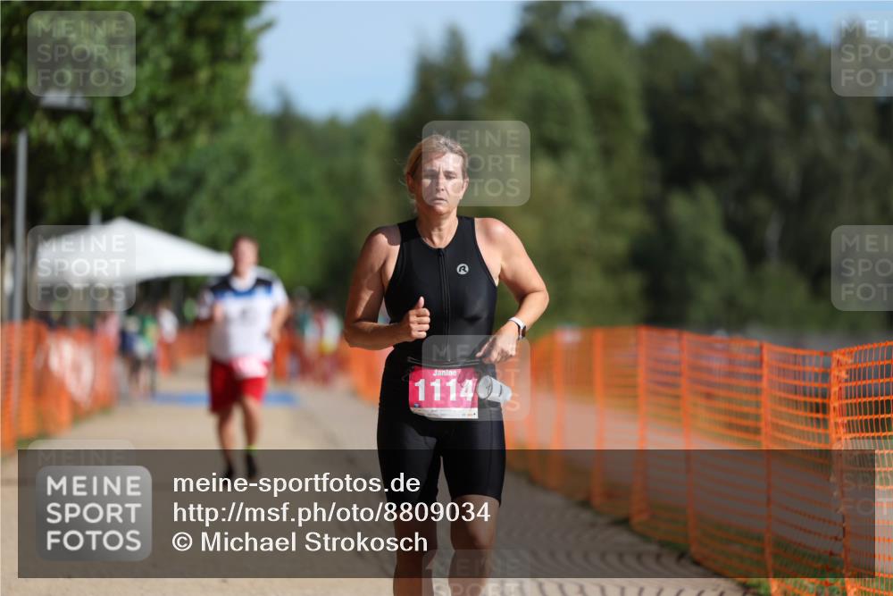 07.09.2025 - 19. Norderstedt Triathlon Michael Strokosch http://msf.ph/oto/8809034 07.09.2025 10:35:09 Laufen 1114, 1126 meine-sportfotos.de