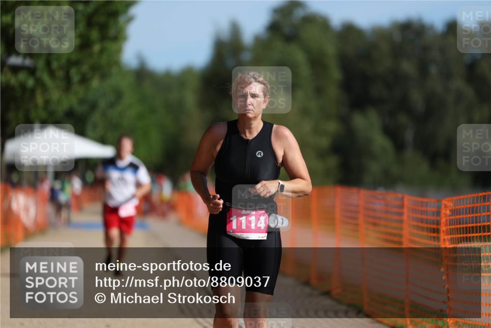 07.09.2025 - 19. Norderstedt Triathlon Michael Strokosch http://msf.ph/oto/8809037 07.09.2025 10:35:09 Laufen 1114, 1126 meine-sportfotos.de