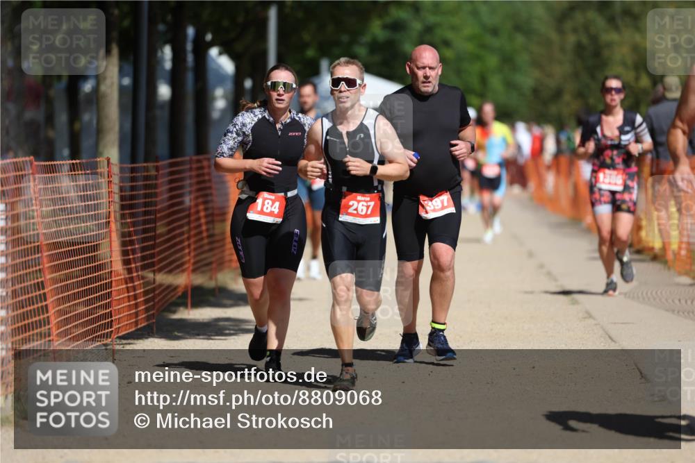 07.09.2025 - 19. Norderstedt Triathlon Michael Strokosch http://msf.ph/oto/8809068 07.09.2025 12:45:40 Laufen 184, 245, 267, 816, 1386, 1397 meine-sportfotos.de