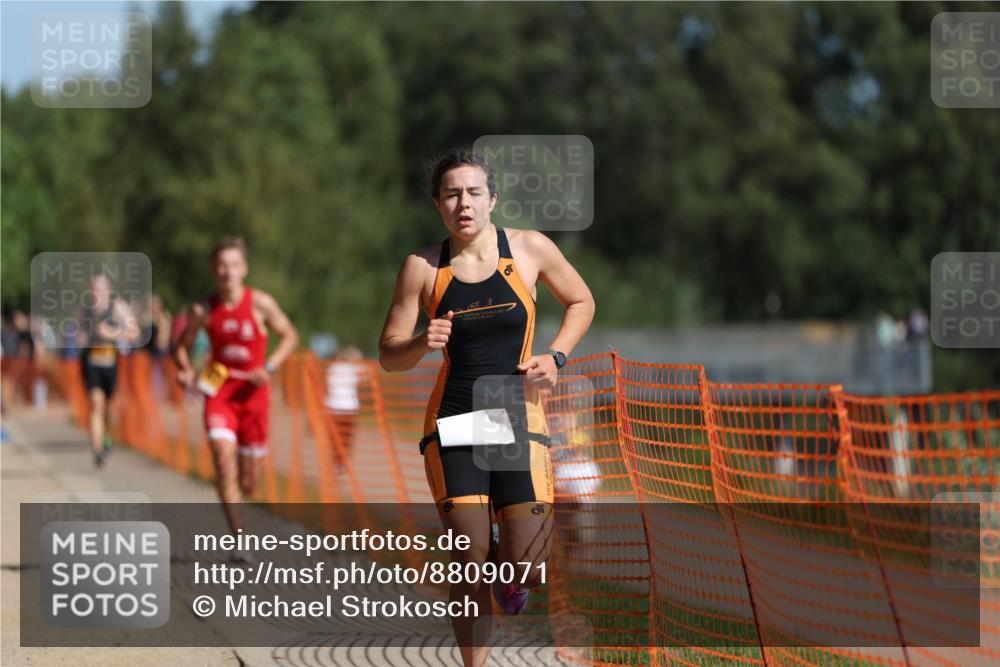 07.09.2025 - 19. Norderstedt Triathlon Michael Strokosch http://msf.ph/oto/8809071 07.09.2025 11:36:00 Laufen 749, 1163, 1211 meine-sportfotos.de