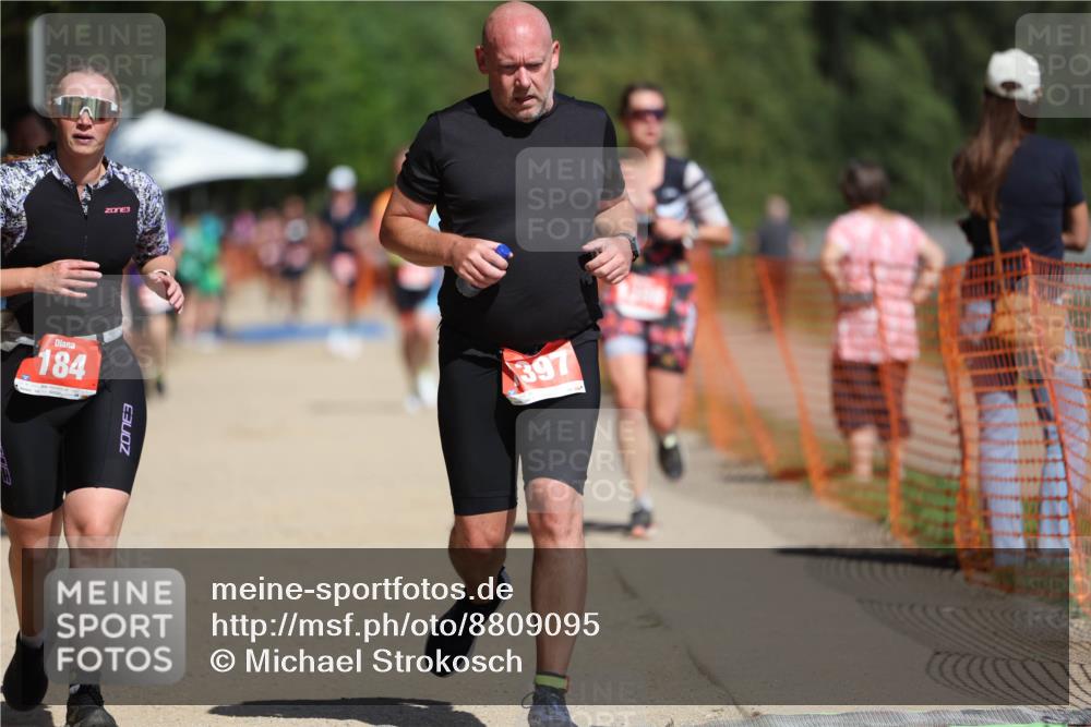 07.09.2025 - 19. Norderstedt Triathlon Michael Strokosch http://msf.ph/oto/8809095 07.09.2025 12:45:42 Laufen 184, 245, 267, 816, 1386, 1397 meine-sportfotos.de