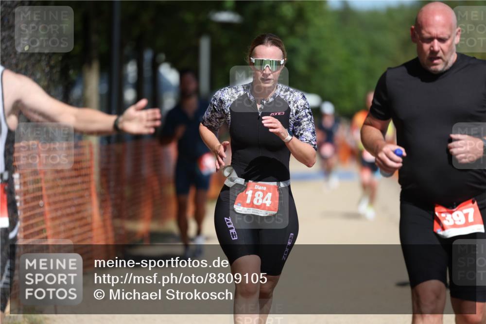 07.09.2025 - 19. Norderstedt Triathlon Michael Strokosch http://msf.ph/oto/8809105 07.09.2025 12:45:43 Laufen 184, 245, 267, 816, 1329, 1386, 1397 meine-sportfotos.de