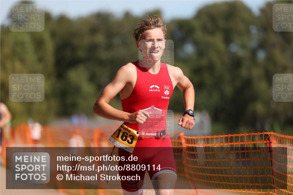 07.09.2025 - 19. Norderstedt Triathlon Michael Strokosch http://msf.ph/oto/8809114 07.09.2025 11:36:04 Laufen 749, 1163, 1208, 1211 meine-sportfotos.de