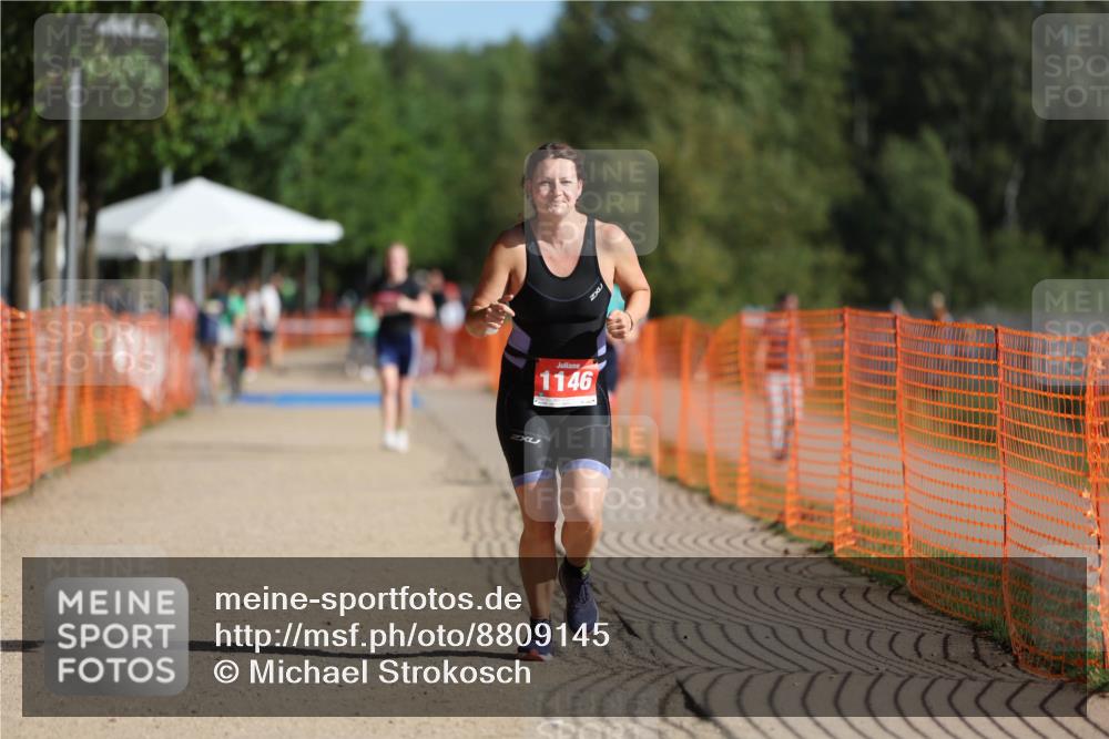 07.09.2025 - 19. Norderstedt Triathlon Michael Strokosch http://msf.ph/oto/8809145 07.09.2025 10:35:29 Laufen 1146 meine-sportfotos.de