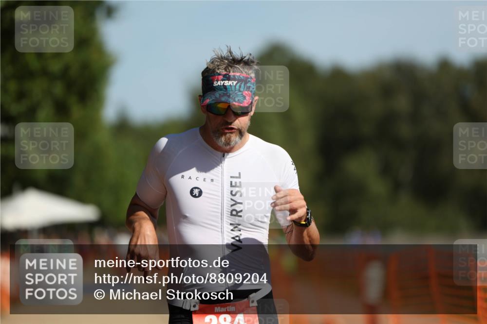 07.09.2025 - 19. Norderstedt Triathlon Michael Strokosch http://msf.ph/oto/8809204 07.09.2025 11:36:15 Laufen 284 meine-sportfotos.de