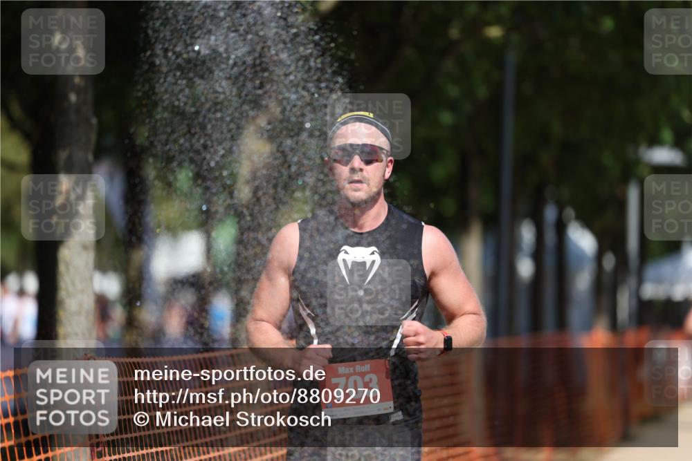 07.09.2025 - 19. Norderstedt Triathlon Michael Strokosch http://msf.ph/oto/8809270 07.09.2025 12:46:09 Laufen 703, 1370, 1382 meine-sportfotos.de