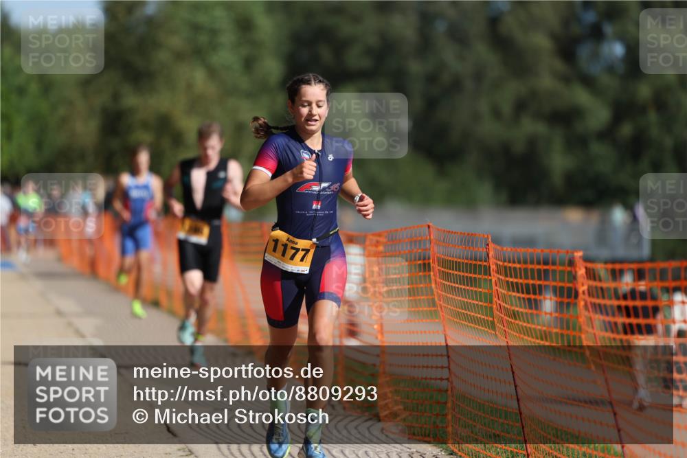 07.09.2025 - 19. Norderstedt Triathlon Michael Strokosch http://msf.ph/oto/8809293 07.09.2025 11:36:38 Laufen 1165, 1166, 1177 meine-sportfotos.de