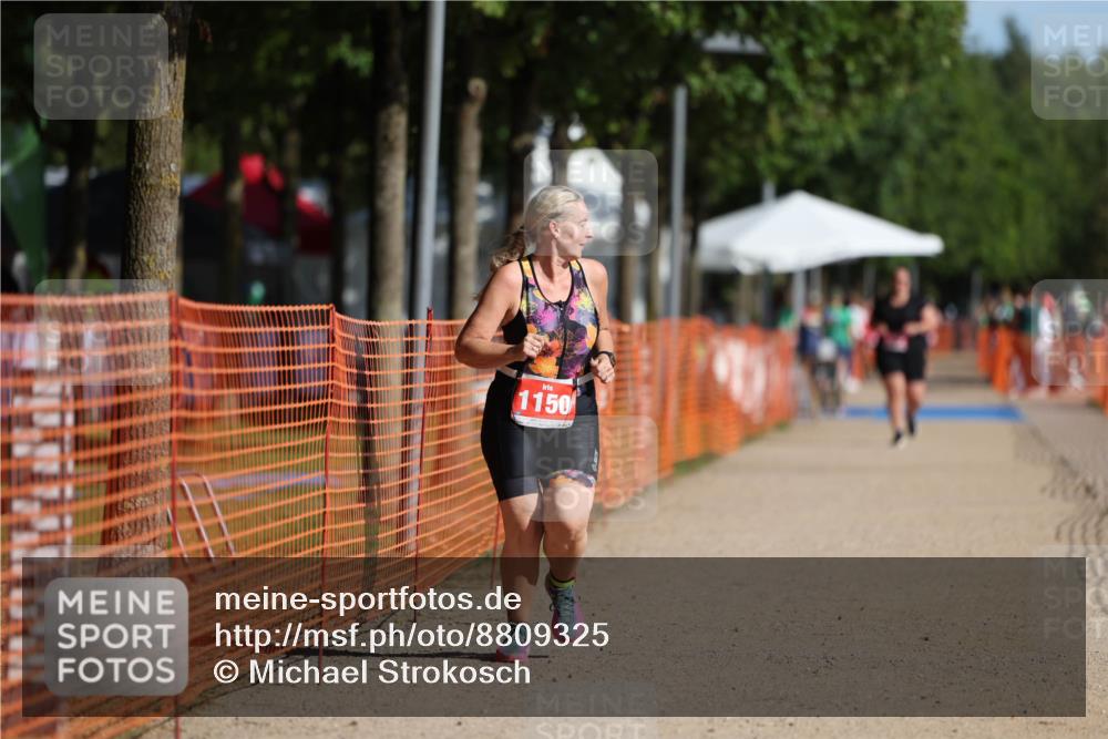 07.09.2025 - 19. Norderstedt Triathlon Michael Strokosch http://msf.ph/oto/8809325 07.09.2025 10:36:29 Laufen 1150 meine-sportfotos.de