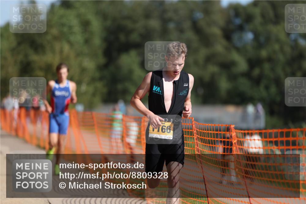 07.09.2025 - 19. Norderstedt Triathlon Michael Strokosch http://msf.ph/oto/8809328 07.09.2025 11:36:40 Laufen 1165, 1166, 1177 meine-sportfotos.de