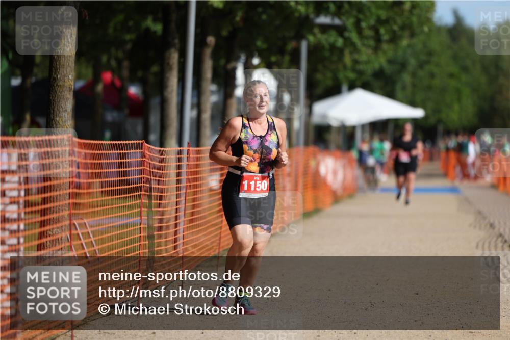 07.09.2025 - 19. Norderstedt Triathlon Michael Strokosch http://msf.ph/oto/8809329 07.09.2025 10:36:29 Laufen 1150 meine-sportfotos.de