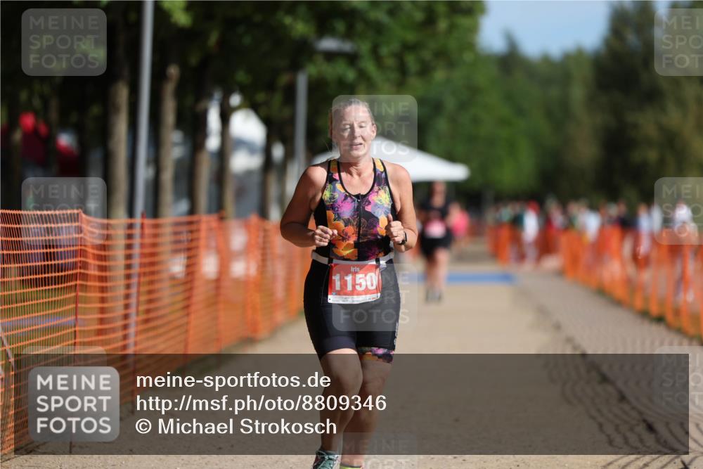 07.09.2025 - 19. Norderstedt Triathlon Michael Strokosch http://msf.ph/oto/8809346 07.09.2025 10:36:31 Laufen 1150 meine-sportfotos.de