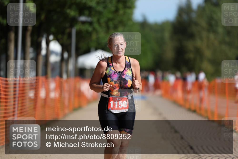 07.09.2025 - 19. Norderstedt Triathlon Michael Strokosch http://msf.ph/oto/8809352 07.09.2025 10:36:32 Laufen 1150 meine-sportfotos.de