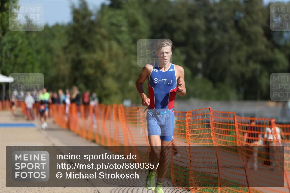 07.09.2025 - 19. Norderstedt Triathlon Michael Strokosch http://msf.ph/oto/8809357 07.09.2025 11:36:42 Laufen 1165, 1166, 1177 meine-sportfotos.de