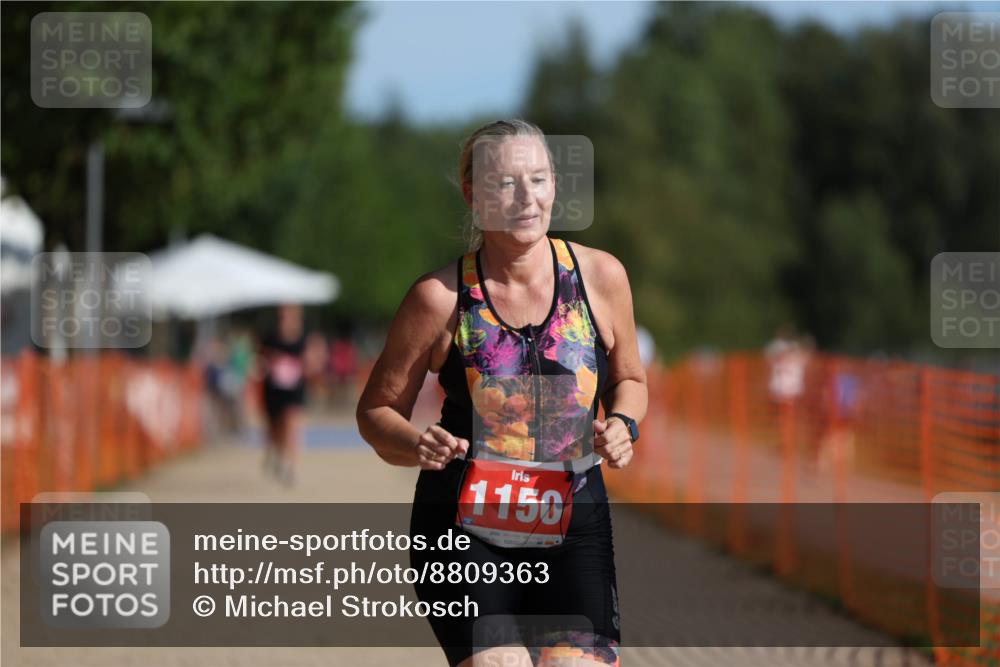 07.09.2025 - 19. Norderstedt Triathlon Michael Strokosch http://msf.ph/oto/8809363 07.09.2025 10:36:33 Laufen 1150 meine-sportfotos.de