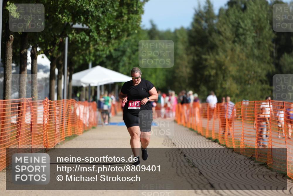 07.09.2025 - 19. Norderstedt Triathlon Michael Strokosch http://msf.ph/oto/8809401 07.09.2025 10:36:42 Laufen 1113 meine-sportfotos.de