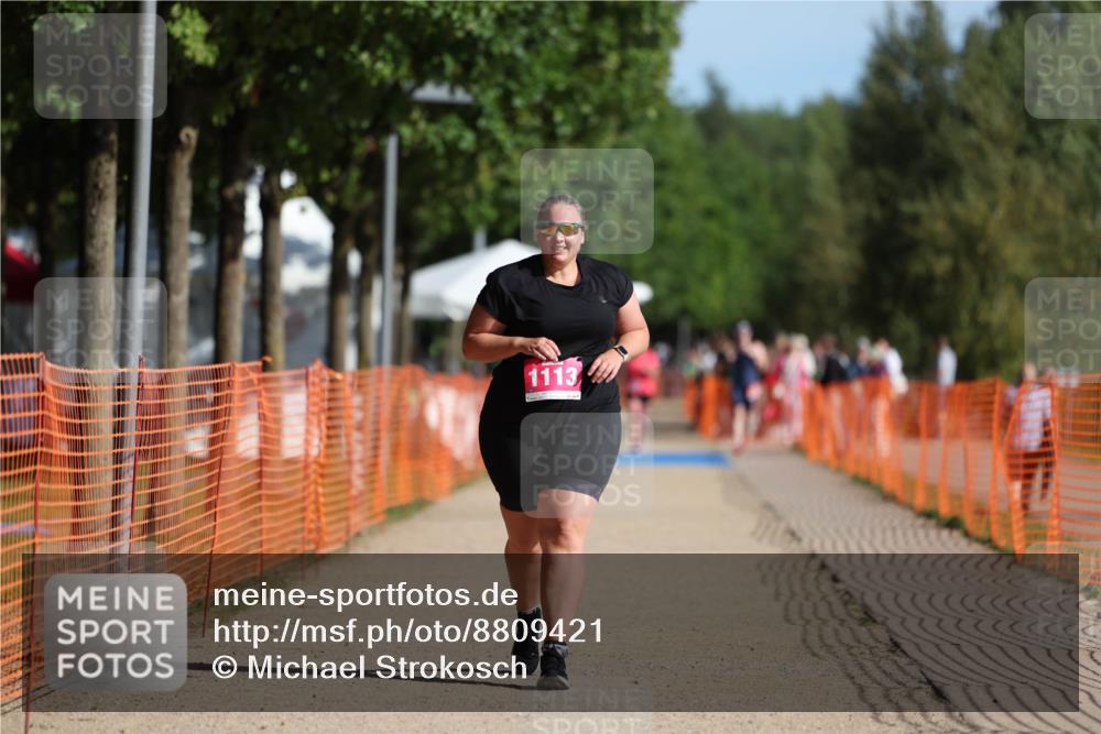 07.09.2025 - 19. Norderstedt Triathlon Michael Strokosch http://msf.ph/oto/8809421 07.09.2025 10:36:45 Laufen 1113 meine-sportfotos.de