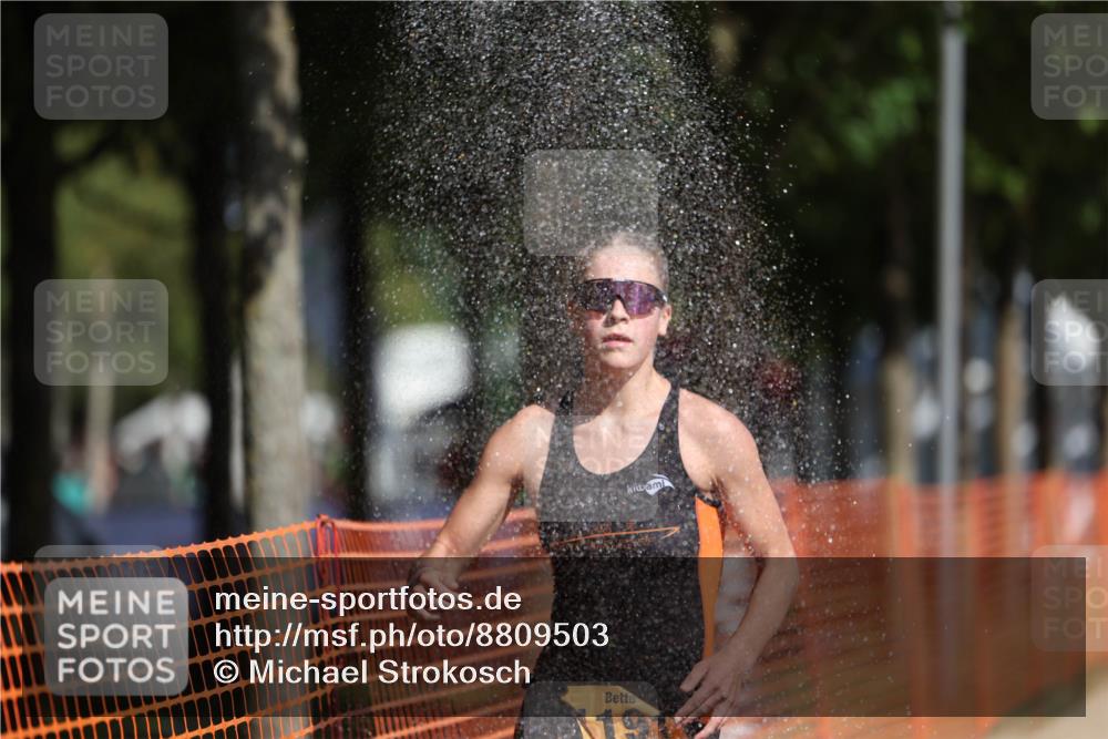 07.09.2025 - 19. Norderstedt Triathlon Michael Strokosch http://msf.ph/oto/8809503 07.09.2025 11:37:08 Laufen 1191 meine-sportfotos.de