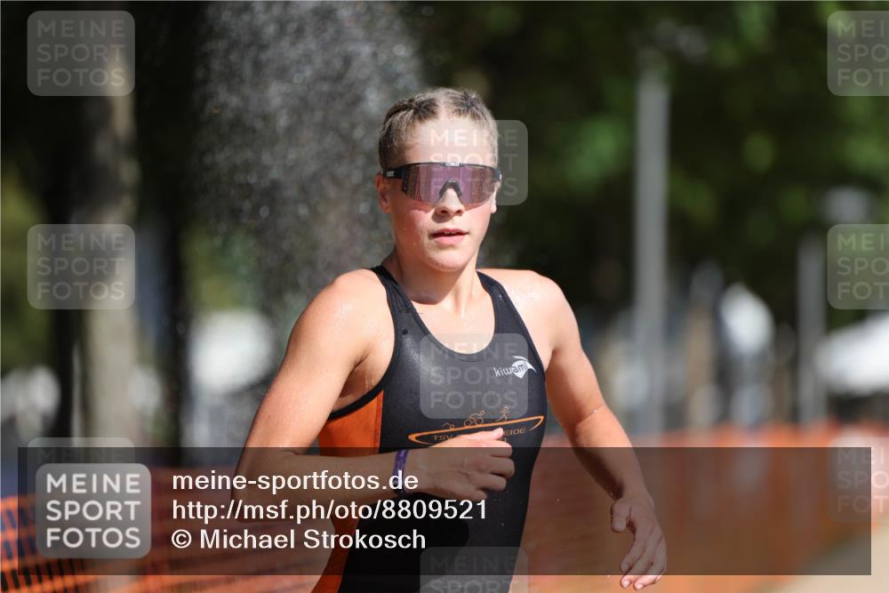 07.09.2025 - 19. Norderstedt Triathlon Michael Strokosch http://msf.ph/oto/8809521 07.09.2025 11:37:09 Laufen 1191 meine-sportfotos.de