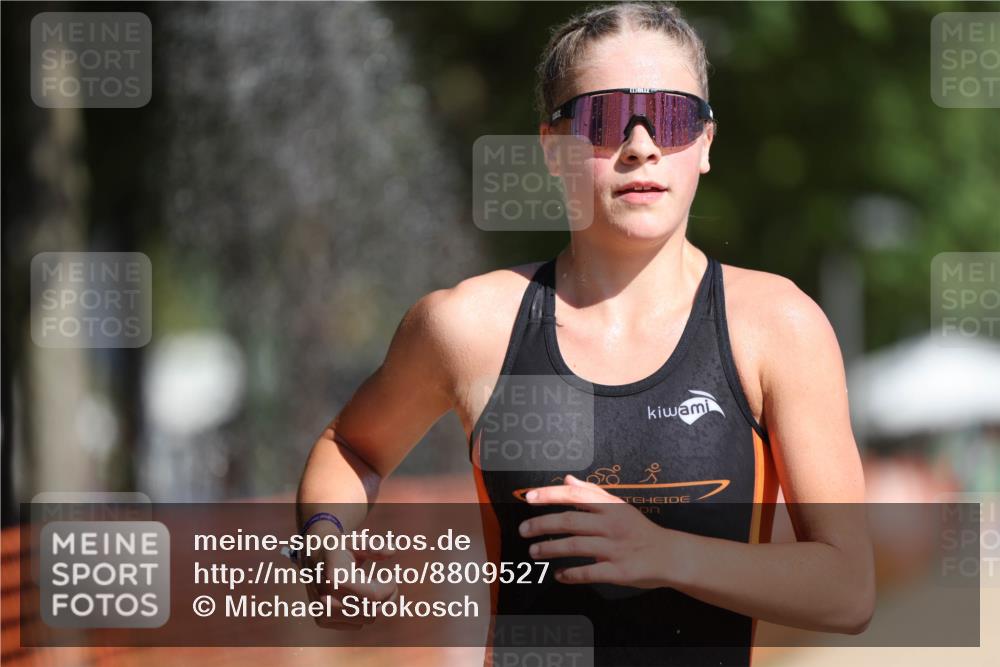 07.09.2025 - 19. Norderstedt Triathlon Michael Strokosch http://msf.ph/oto/8809527 07.09.2025 11:37:09 Laufen 1191 meine-sportfotos.de