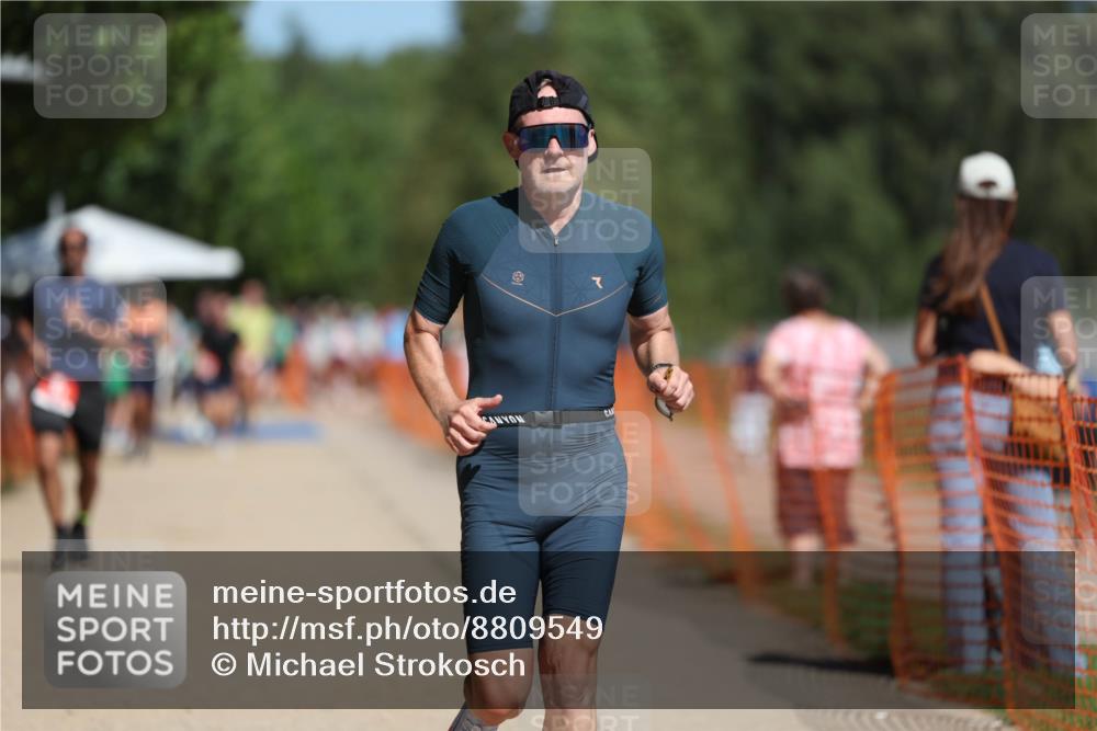 07.09.2025 - 19. Norderstedt Triathlon Michael Strokosch http://msf.ph/oto/8809549 07.09.2025 12:46:45 Laufen 251, 788 meine-sportfotos.de
