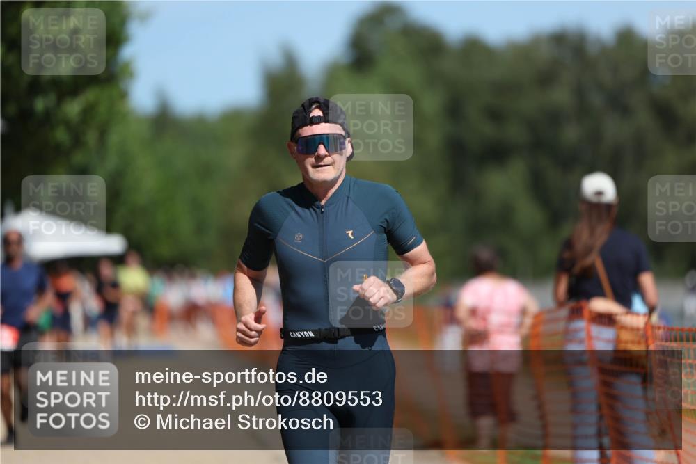 07.09.2025 - 19. Norderstedt Triathlon Michael Strokosch http://msf.ph/oto/8809553 07.09.2025 12:46:45 Laufen 251, 788 meine-sportfotos.de