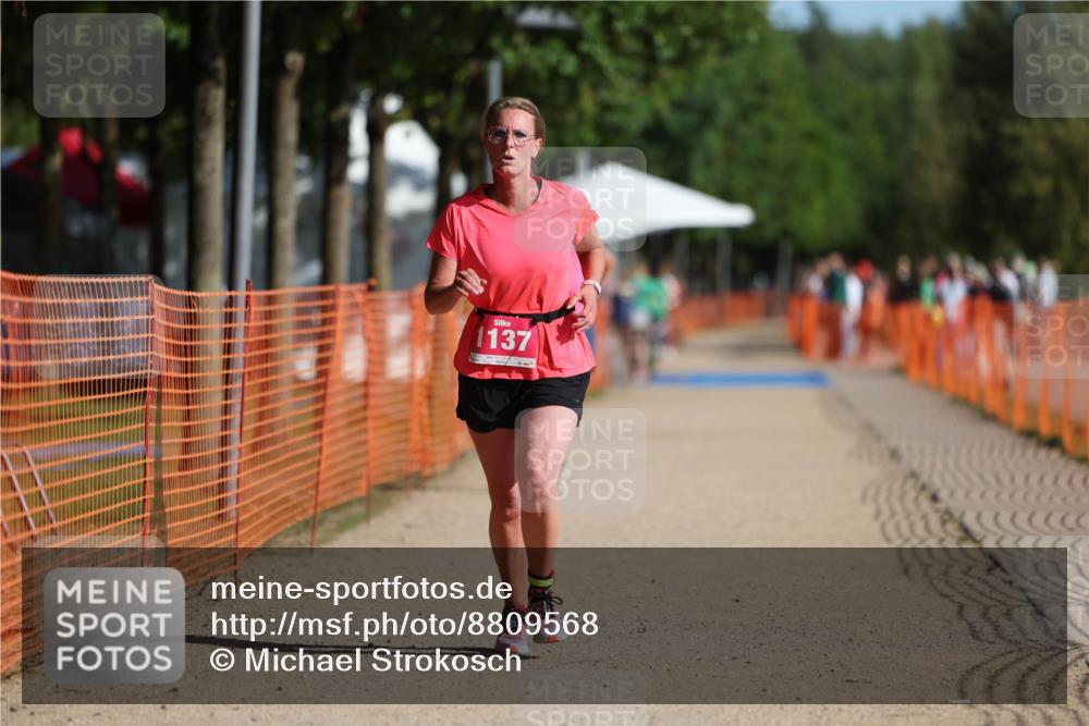 07.09.2025 - 19. Norderstedt Triathlon Michael Strokosch http://msf.ph/oto/8809568 07.09.2025 10:37:08 Laufen 1137 meine-sportfotos.de