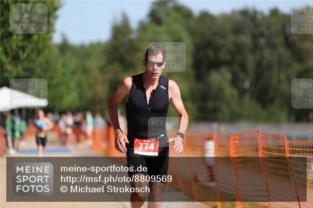 07.09.2025 - 19. Norderstedt Triathlon Michael Strokosch http://msf.ph/oto/8809569 07.09.2025 11:37:29 Laufen 774 meine-sportfotos.de