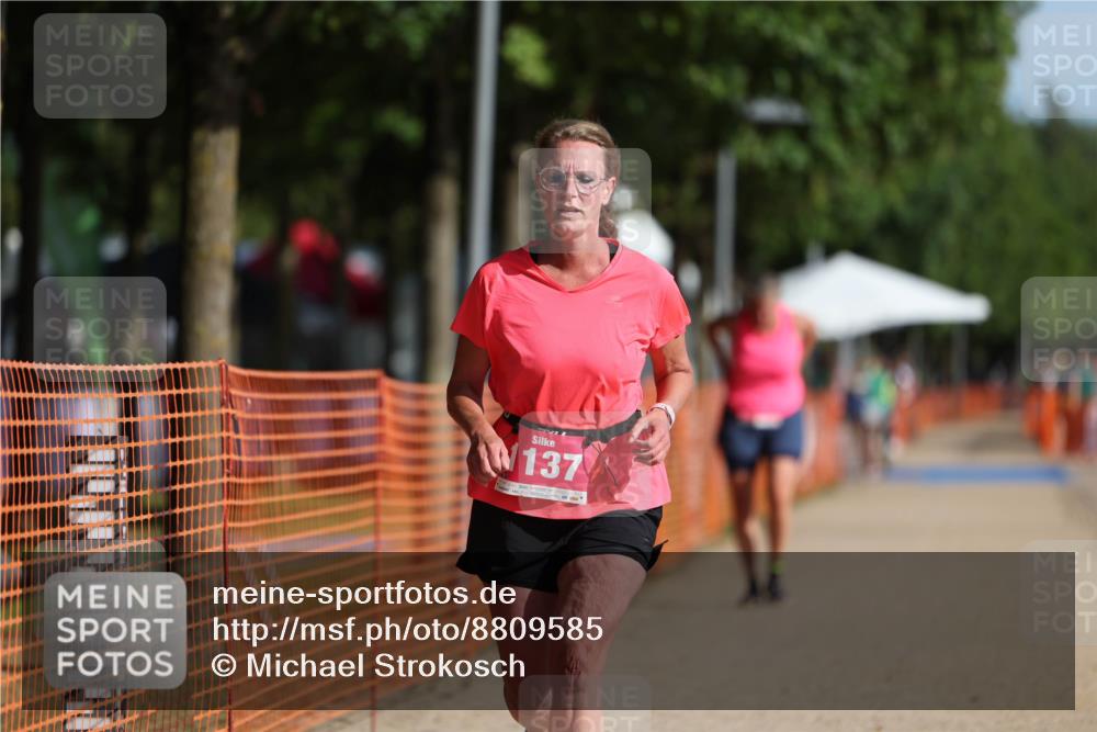 07.09.2025 - 19. Norderstedt Triathlon Michael Strokosch http://msf.ph/oto/8809585 07.09.2025 10:37:10 Laufen 1137 meine-sportfotos.de