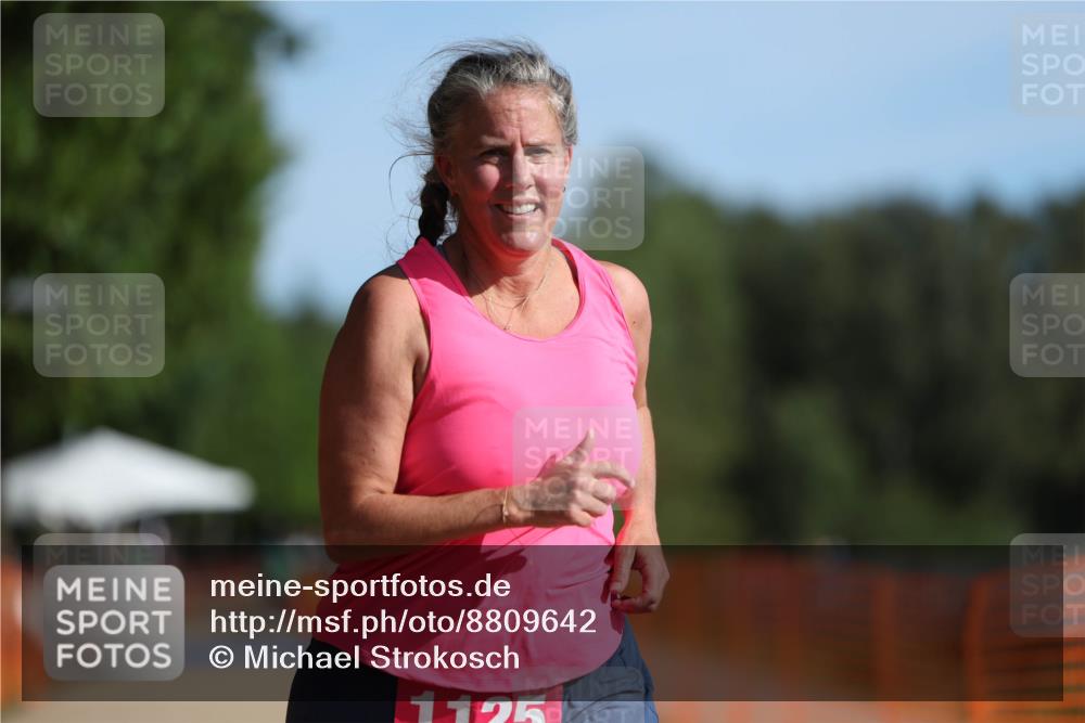 07.09.2025 - 19. Norderstedt Triathlon Michael Strokosch http://msf.ph/oto/8809642 07.09.2025 10:37:21 Laufen 1125 meine-sportfotos.de