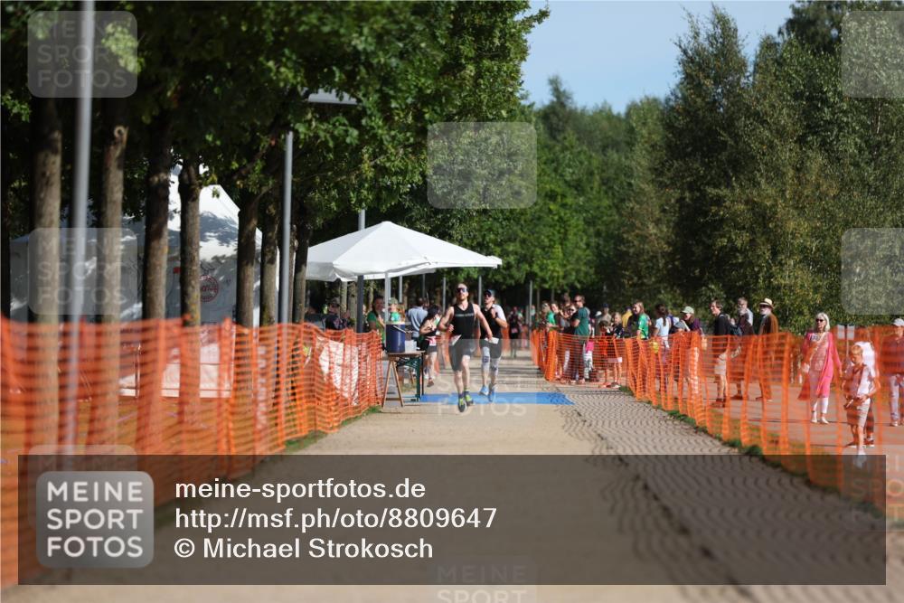 07.09.2025 - 19. Norderstedt Triathlon Michael Strokosch http://msf.ph/oto/8809647 07.09.2025 10:38:16 Laufen  meine-sportfotos.de