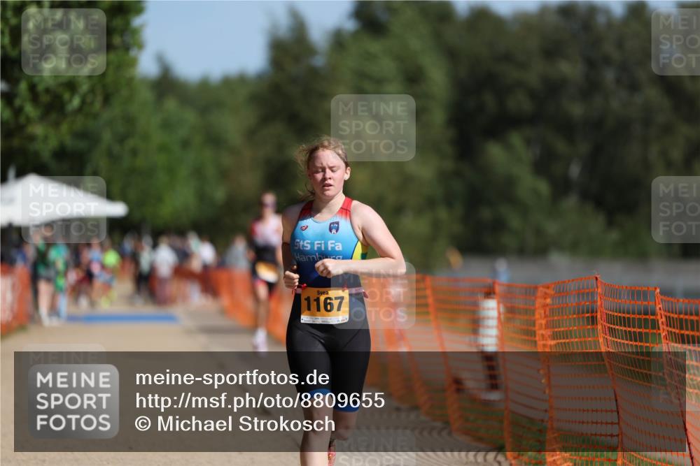 07.09.2025 - 19. Norderstedt Triathlon Michael Strokosch http://msf.ph/oto/8809655 07.09.2025 11:37:40 Laufen 1158, 1167 meine-sportfotos.de