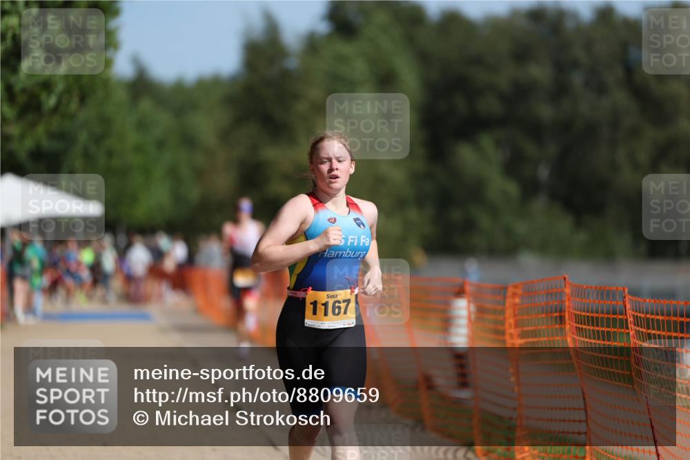 07.09.2025 - 19. Norderstedt Triathlon Michael Strokosch http://msf.ph/oto/8809659 07.09.2025 11:37:40 Laufen 1158, 1167 meine-sportfotos.de